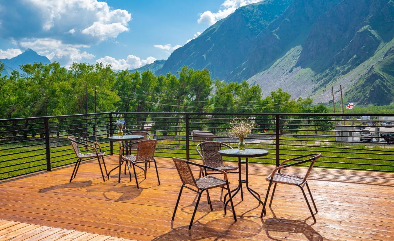 Hotel Darchi Kazbegi Zewnętrze zdjęcie