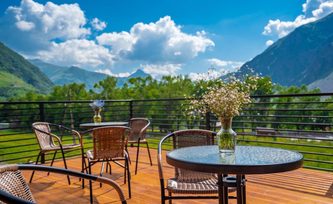 Hotel Darchi Kazbegi Zewnętrze zdjęcie